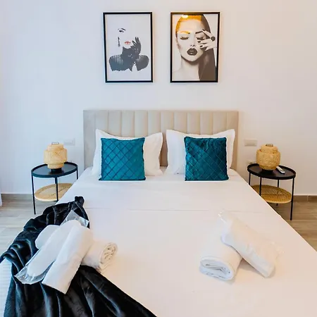 Apartment Hubix - Casa Del Mar A2